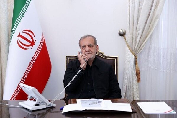 Iran president stresses readiness to expand ties with Iraq