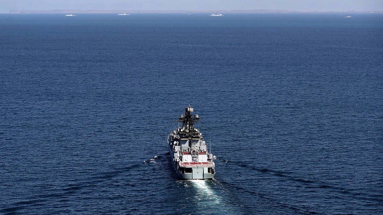 Iran fully prepared for any scenario in Hormuz Strait