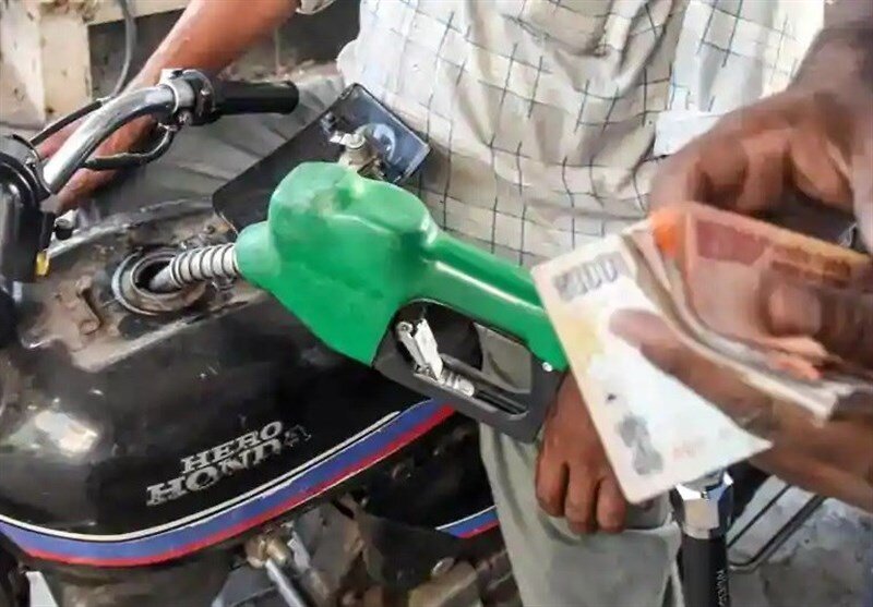 Indian retailers raise fuel rates against due to Iran war