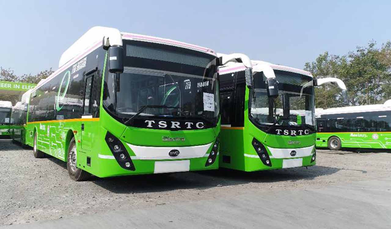 Ponnam Prabhakar inaugurates 60 new electric buses in Hyderabad