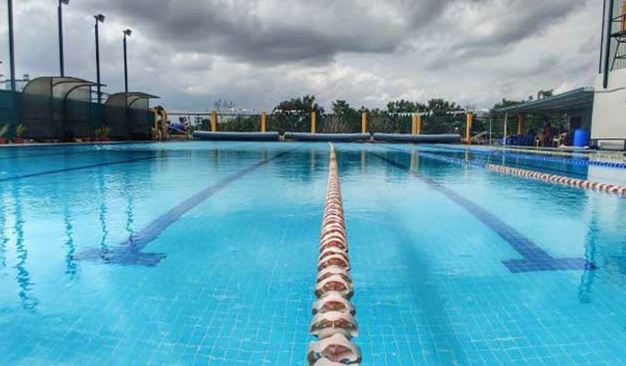 Hyderabad: Doctors advise eye protection for children using swimming pools