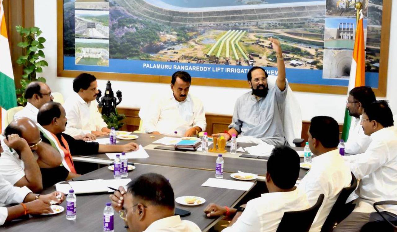 Palamuru irrigation projects top priority, says Uttam
