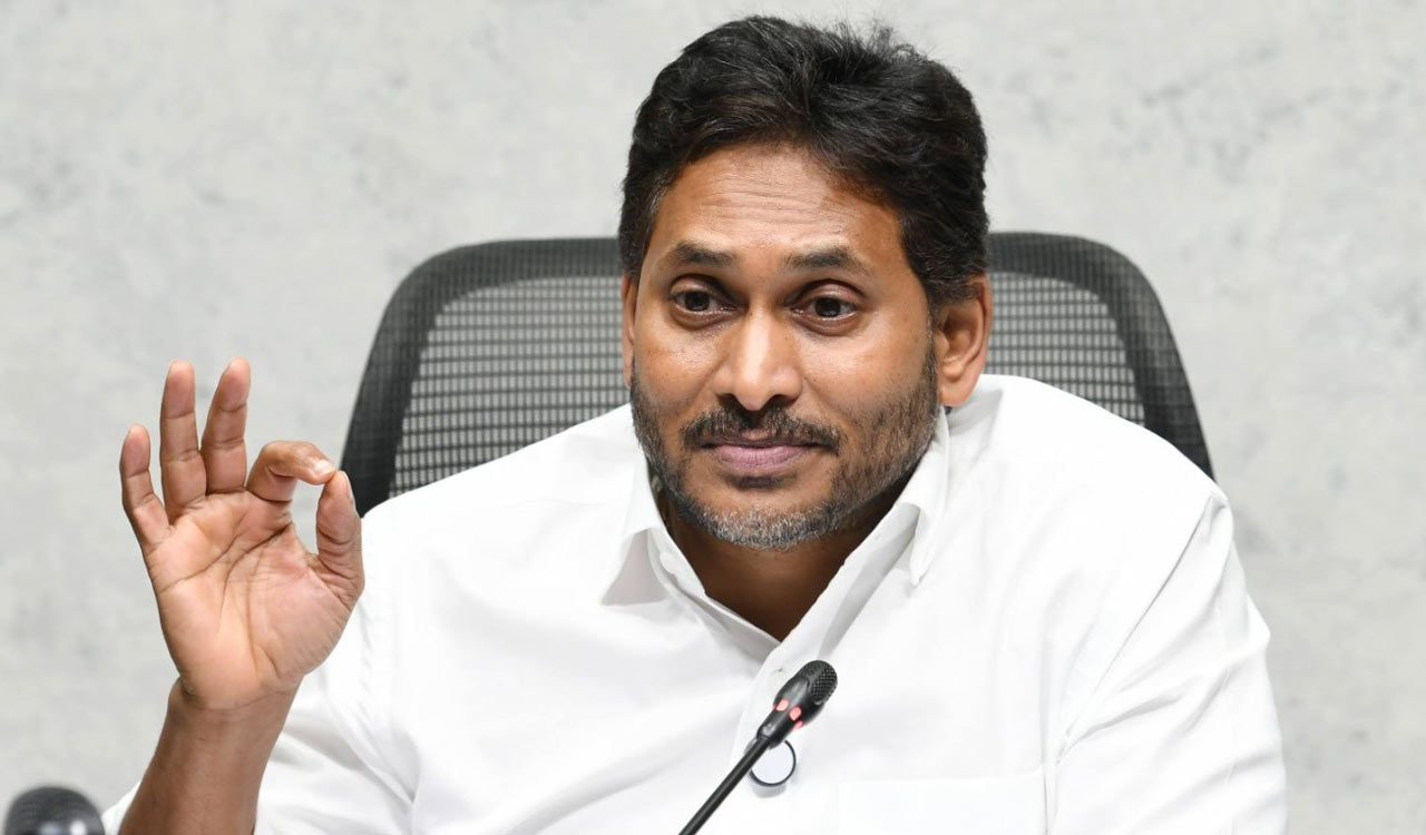 Jagan alleges Amaravati plan unviable, accuses Naidu of misleading people