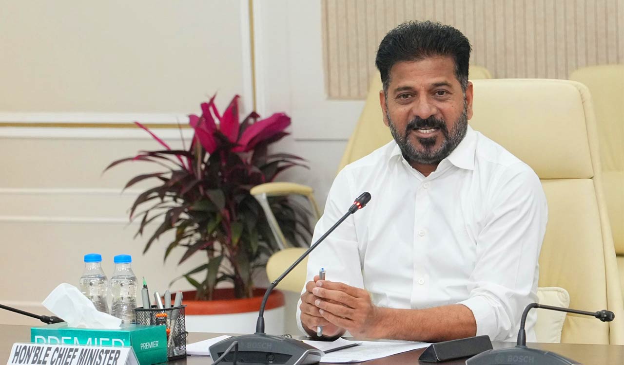 Revanth Reddy asks RTC unions to hold talks on merger issue
