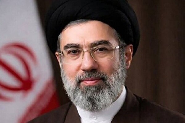 Imam Khomeini's insights show Iran's path forward: Leader