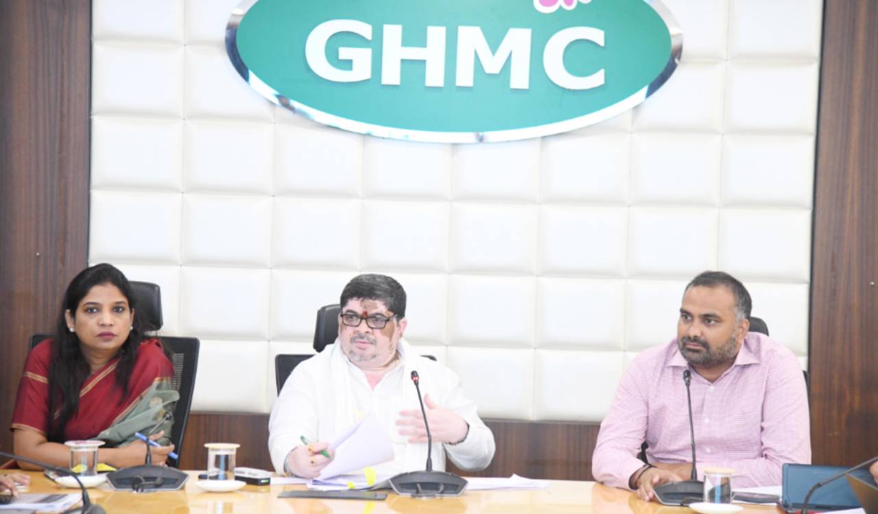 GHMC reviews monsoon preparedness; Transport minister orders survey of unsafe buildings
