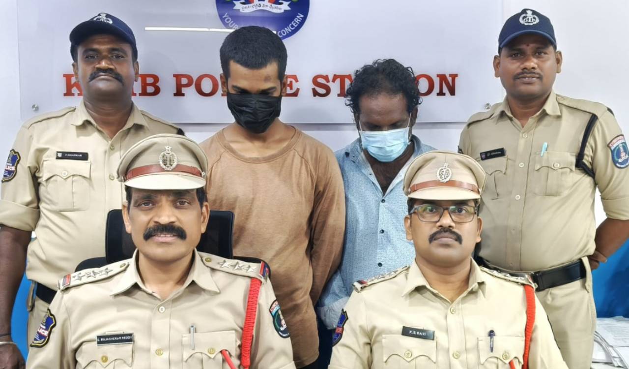 KPHB police arrest duo for cheating ATM users with plastic sheet trick