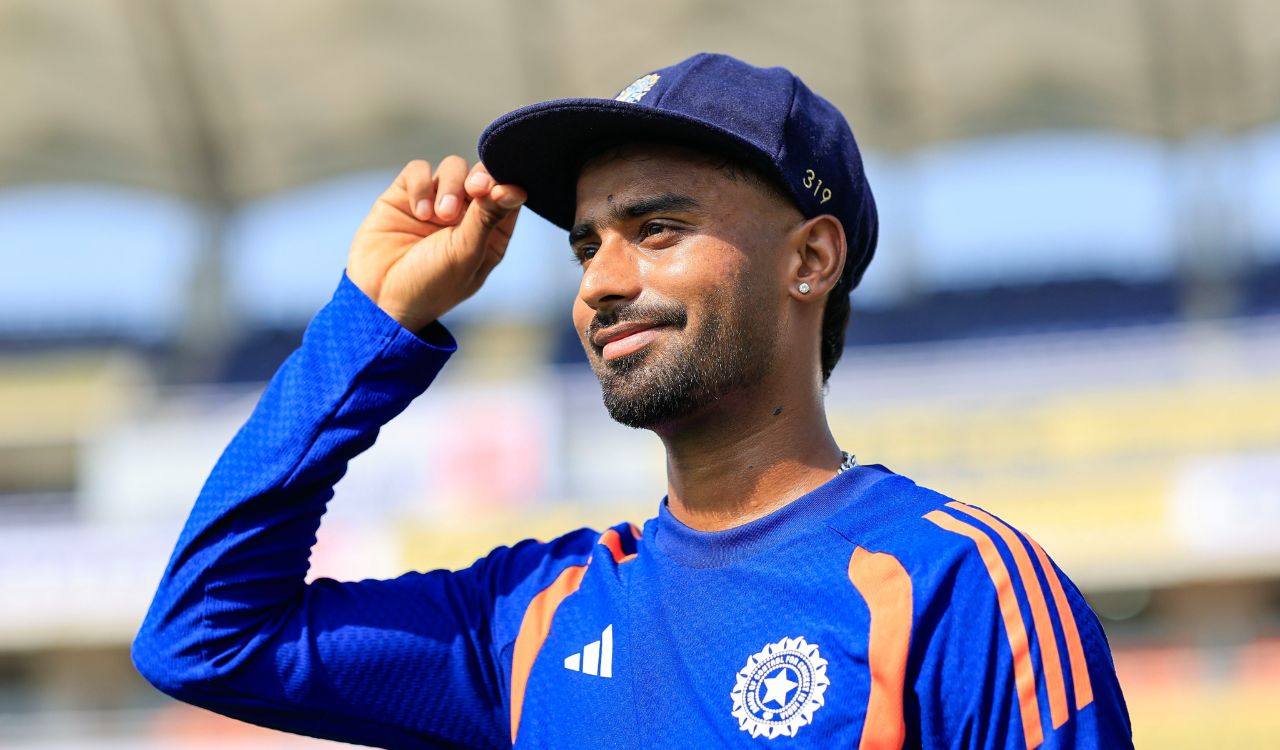 Suthar gets match haul of seven including maiden five-for in County Cricket