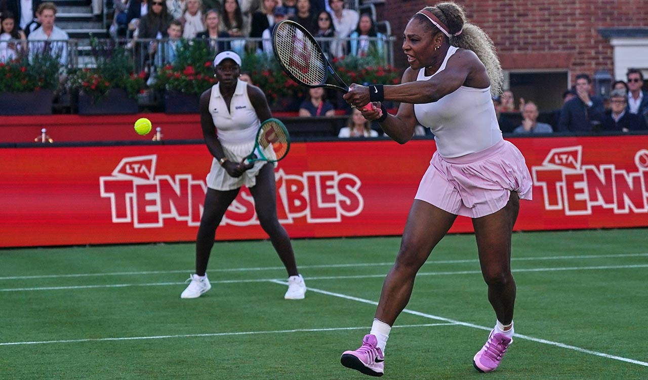 Serena returns: Williams makes a winning comeback in doubles at Queen”s Club with Mboko