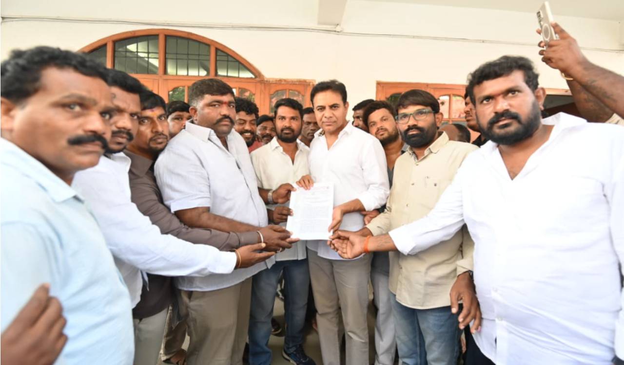 Swachh auto-tipper workers seek KT Rama Rao’s support for recognition, welfare