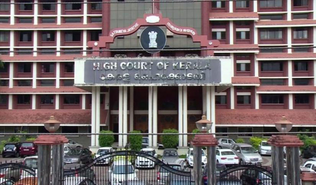 Kerala HC allows fresh case in Sabarimala gold loss probe over 2025 idol replating