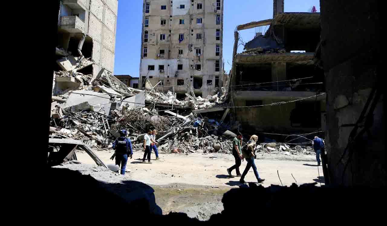 Israeli airstrike hits Lebanon after ceasefire takes effect