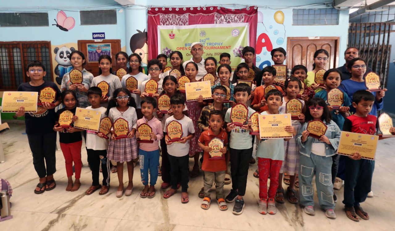 Shaik Md Irfan and T Vikyaath win 242nd Brilliant Trophy chess tournament titles