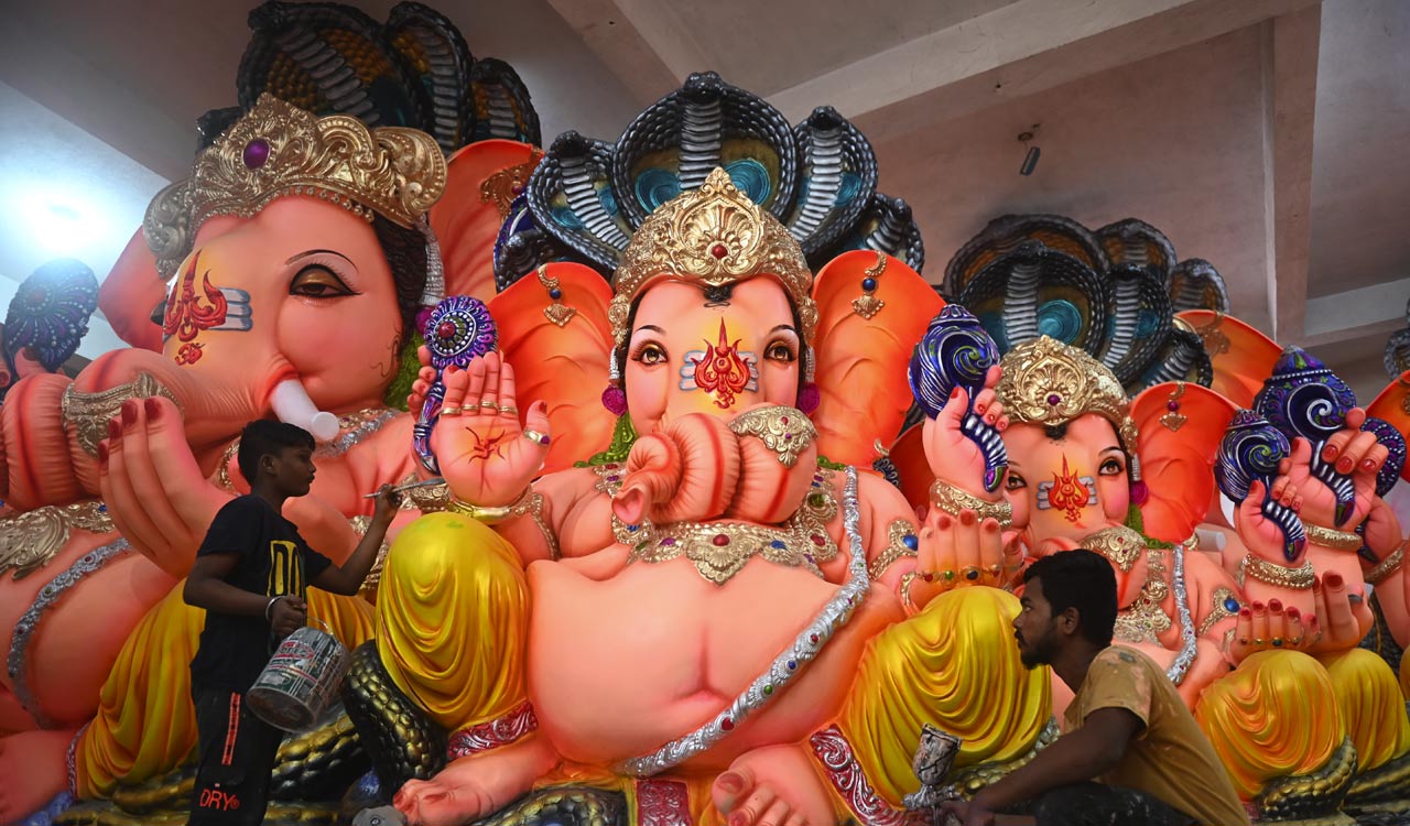 Hyderabad Police caps Ganesh idols at 16 feet, issues safety guidelines