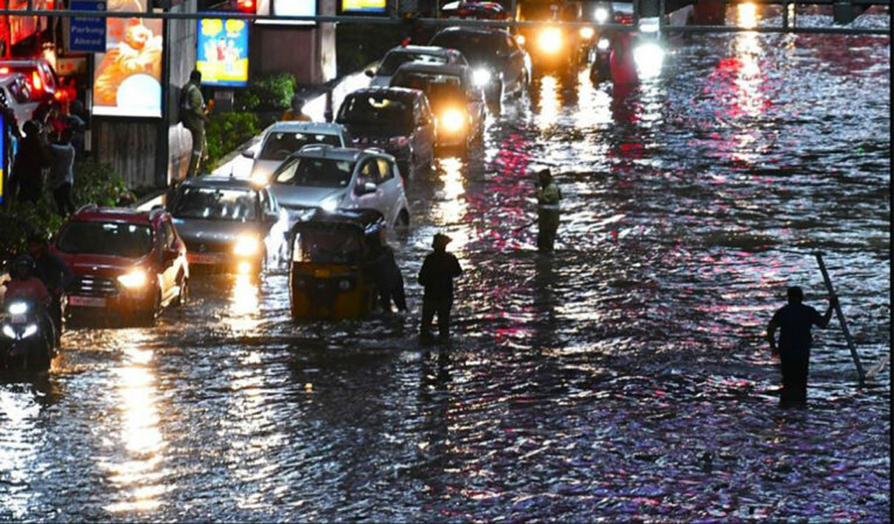 Overnight showers break three-week dry spell in Hyderabad