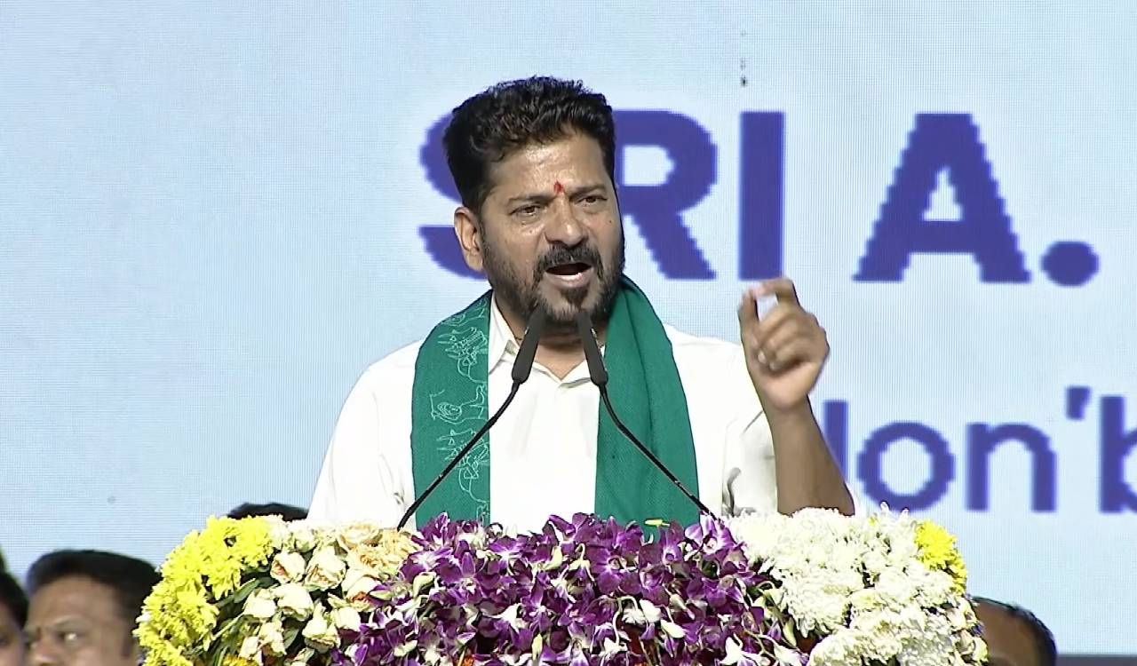 Revanth missing as Congress CMs rally behind Rahul