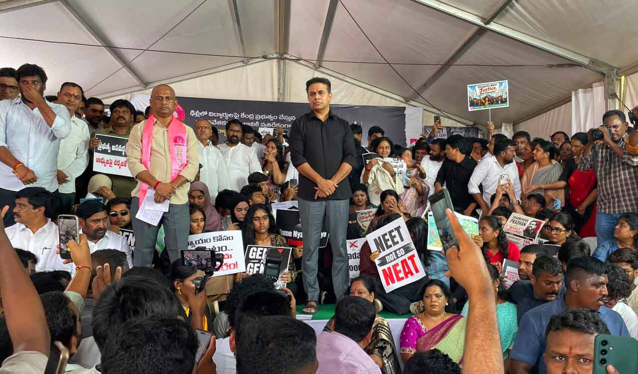 Revanth Reddy targeting BRS instead of Centre, charges KTR