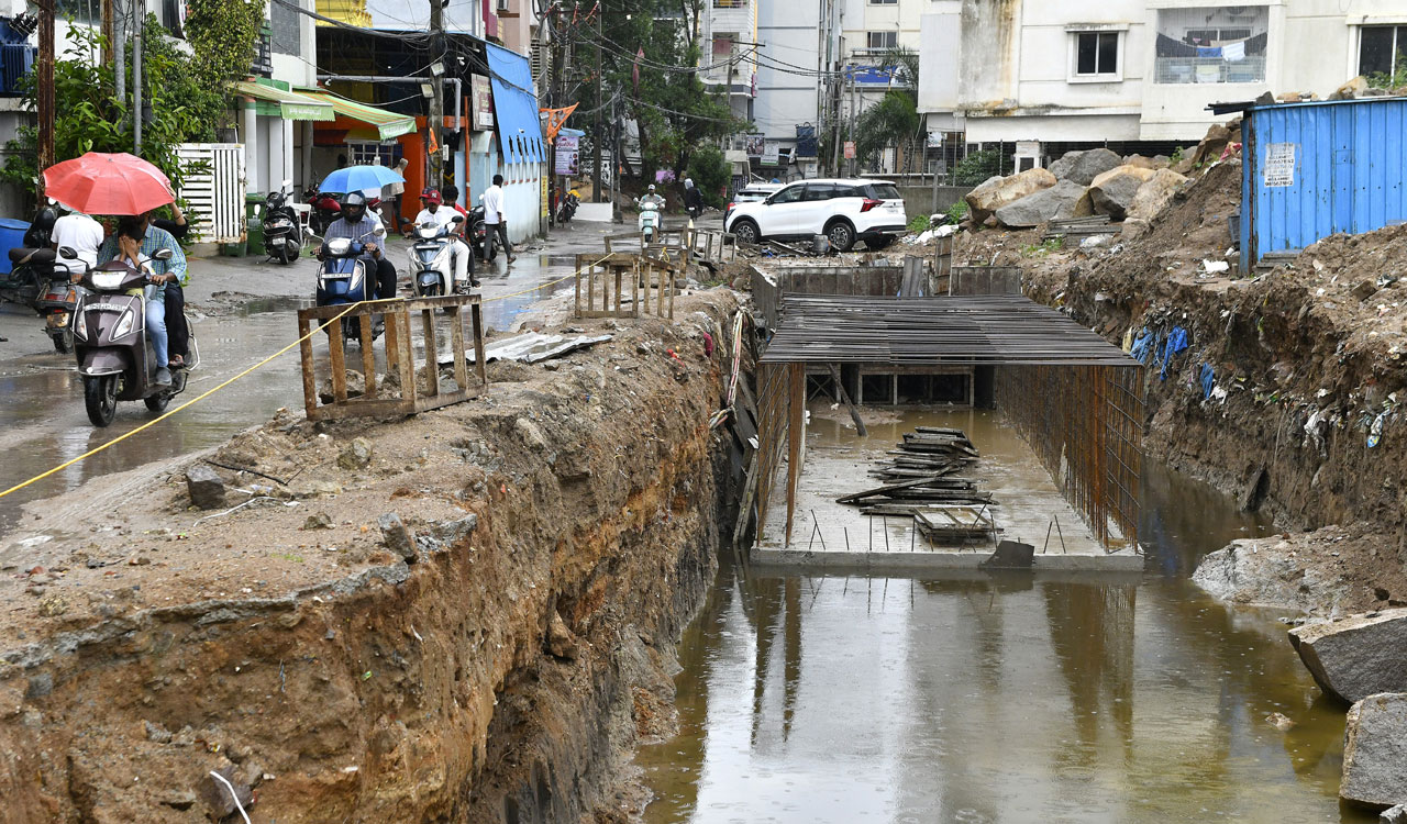 Waterlogging, infrastructure works trigger massive traffic jams across Hyderabad