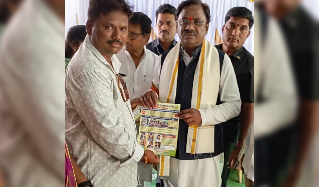 Minister Vivek praises ITC-MSK, Pratham for skilling rural youth