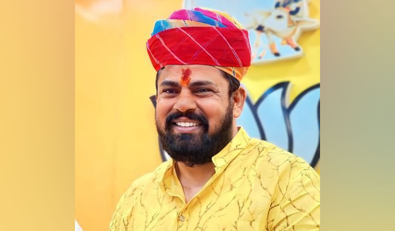 Banners targeting Goshamahal MLA Raja Singh removed in Humayun Nagar