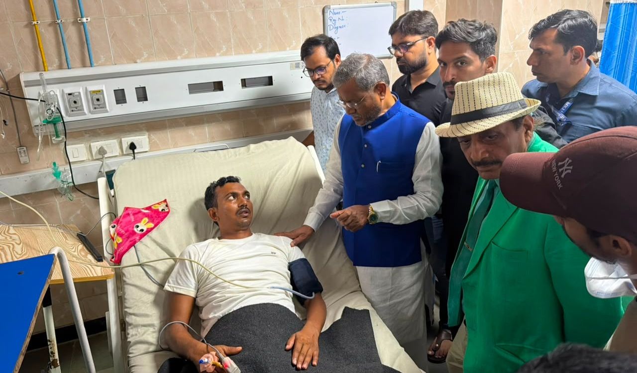 JPSC-JSSC exam row: Student on indefinite fast shifted to ICU as health condition worsens