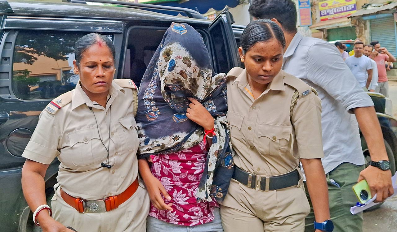 Pakistan’s Bhatti network targeted families of 6 Bengal ministers through JeM associate’s female aide