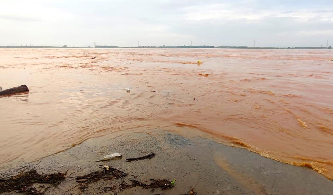 Third flood warning issued as Godavari crosses 53 ft at Bhadrachalam