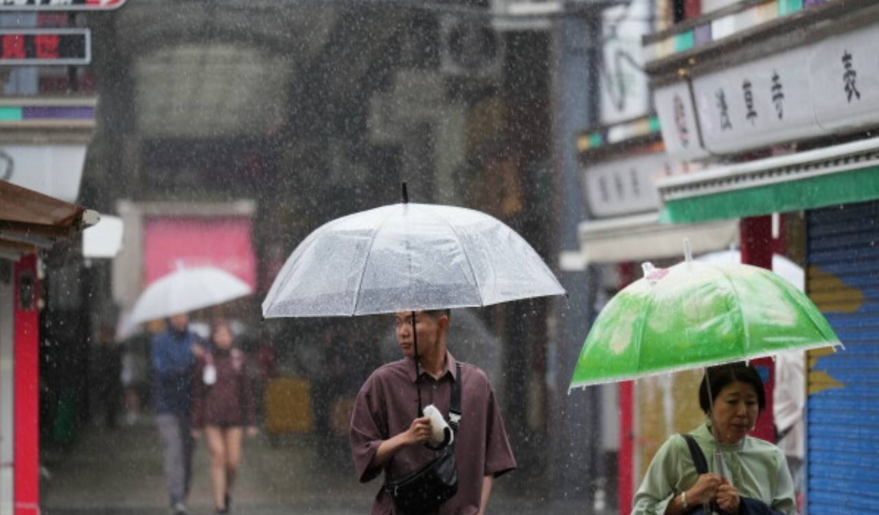Four dead, one missing after record rainfall in Japan