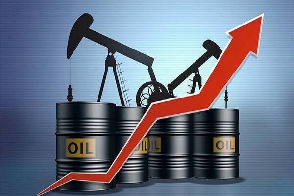 Oil prices climb on mounting Middle East supply fears