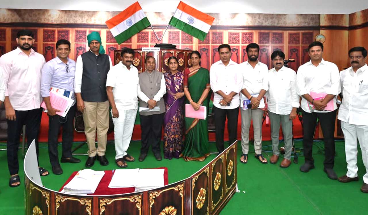 BRS turns suspension into mock Assembly, takes potshots at Congress
