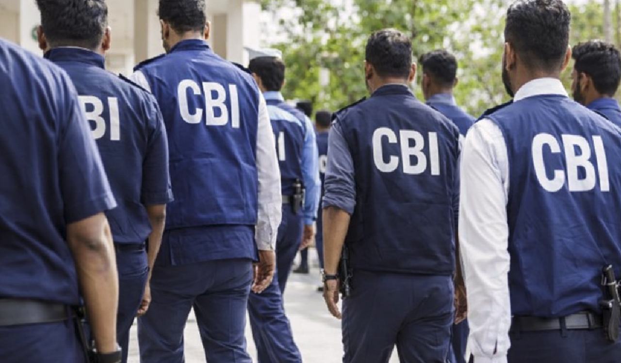 CBI arrests CGST superintendent, consultant in Rs 1 crore bribery case