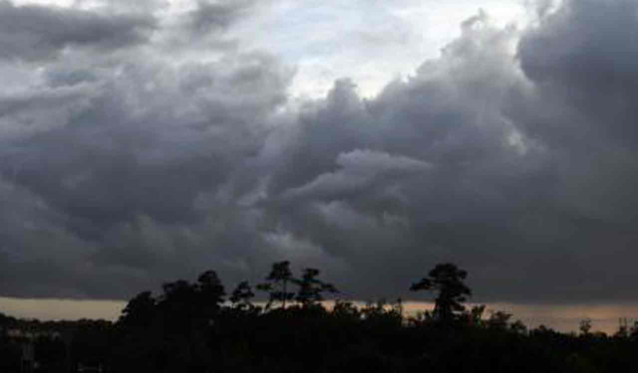 Mexico, US brace for Hurricane Polo