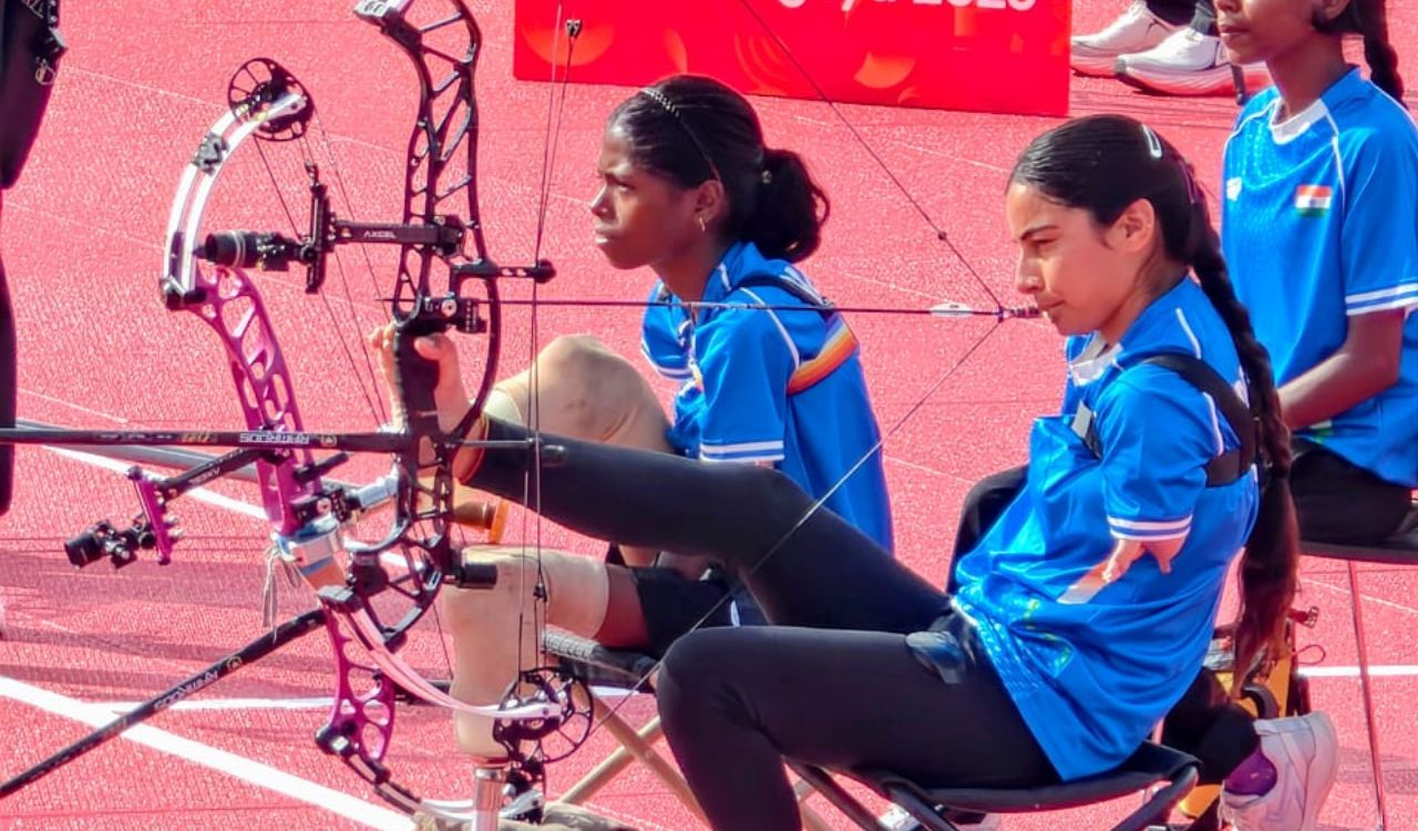 Asian Para Games: Sheetal Devi and Payal Nag win silver in women’s compound doubles