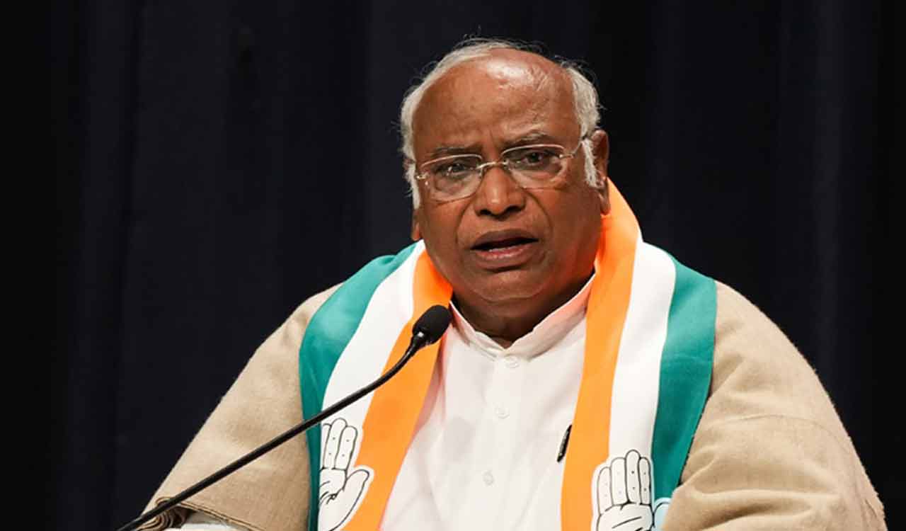 Kharge criticises BJP over Manipur violence, demands lasting peace