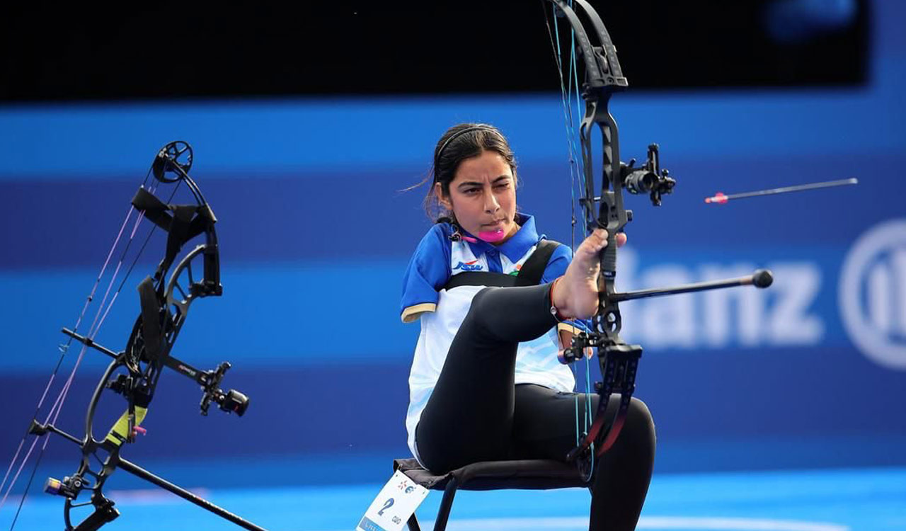 Sheetal Devi sets Asian record as Indian duo break mixed team world record
