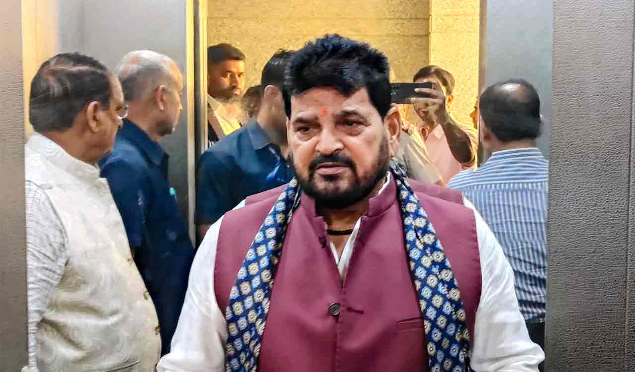 Delhi court gives Brij Bhushan Singh one week to respond to acquittal challenge